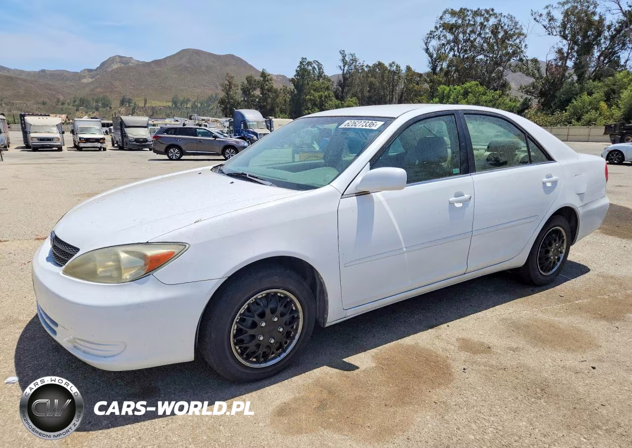 2002 Toyota Camry Le – zdjęcie 1 z 12
