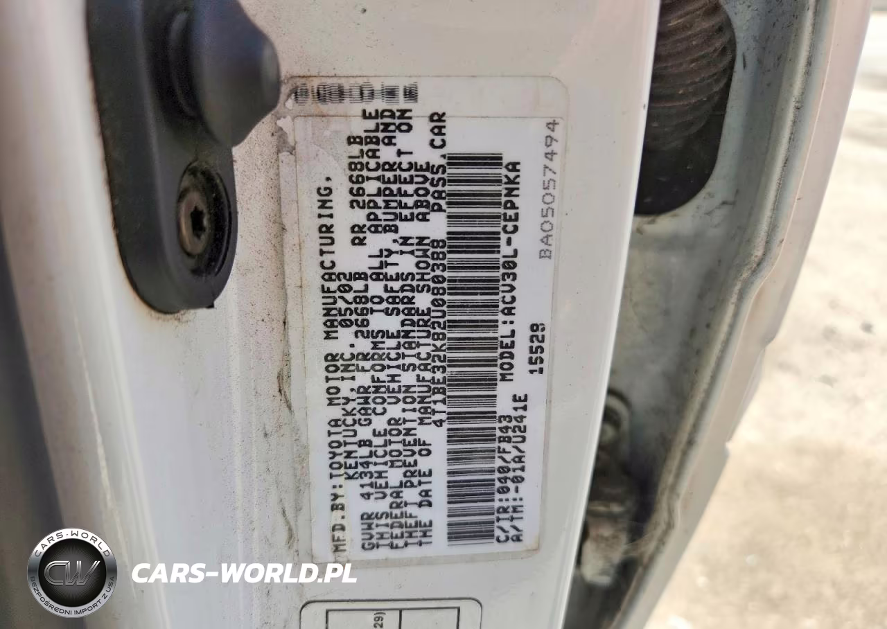 2002 Toyota Camry Le VIN:4T1BE32K82U080388 - 12