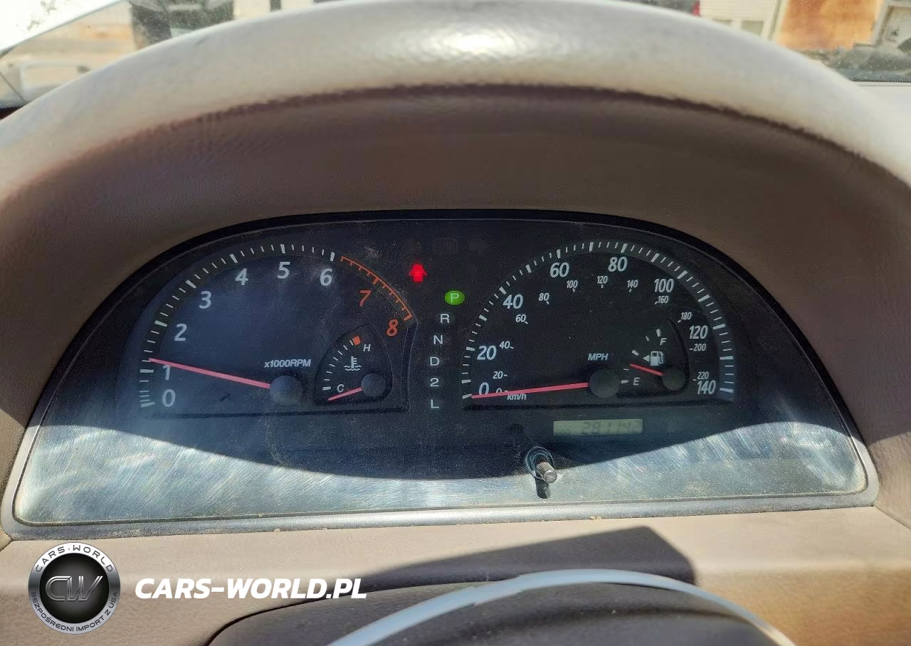 2002 Toyota Camry Le VIN:4T1BE32K82U080388 - 9