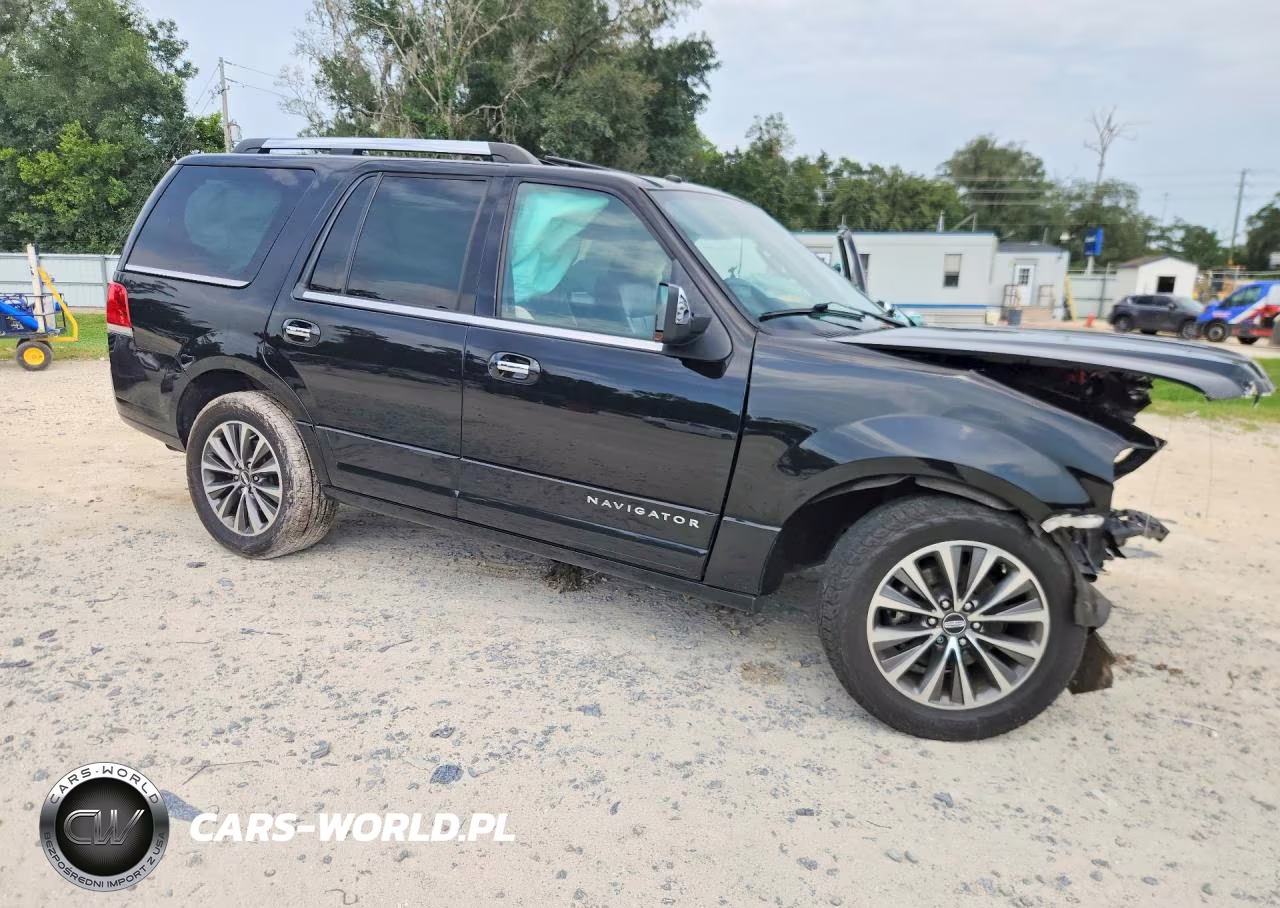 2017 Lincoln Navigator Select VIN:5LMJJ2HT7HEL00802 - 4