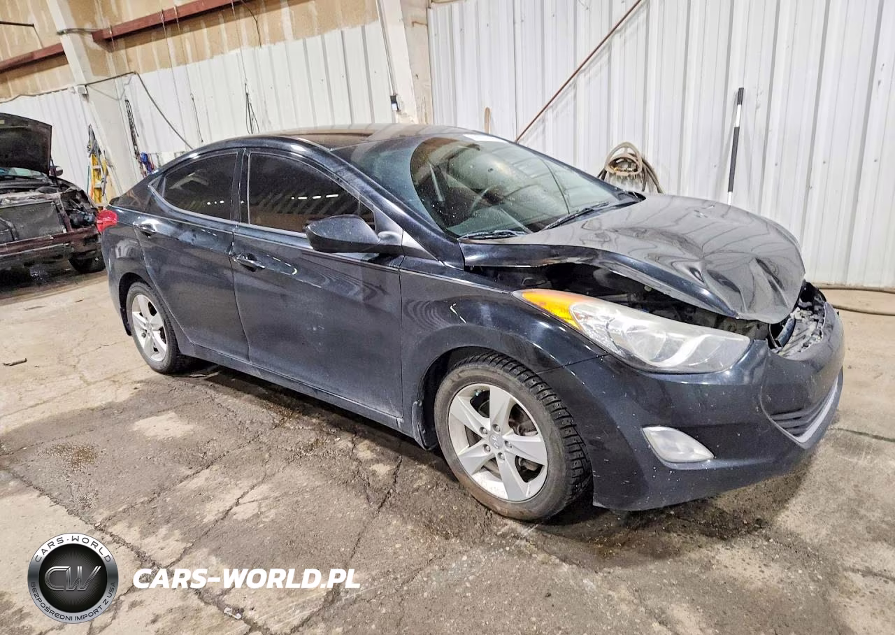 2013 Hyundai Elantra Gls VIN:5NPDH4AE1DH294903 - 4