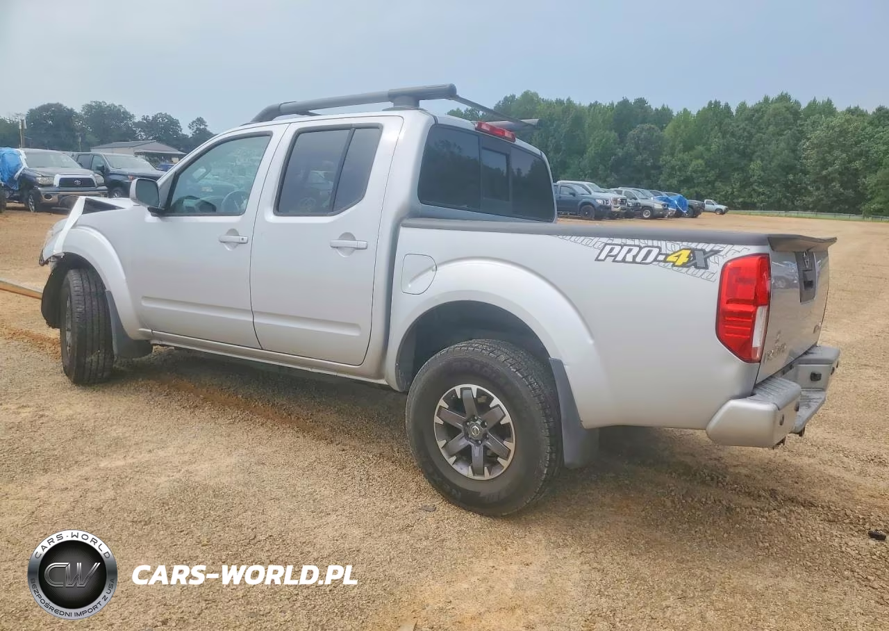 2015 Nissan Frontier Pro-4X VIN:1N6AD0EV3FN733603 - 2
