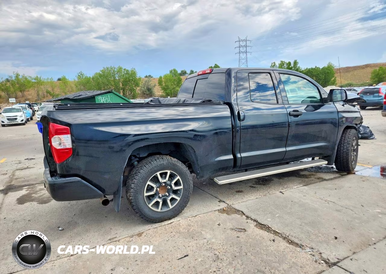 2018 Toyota Tundra Sr5 VIN:5TFUY5F14JX706520 - 3