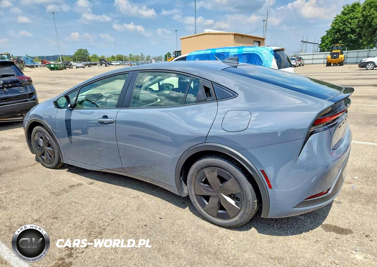 2025 Toyota Prius Le VIN:JTDACAAU9S3057379 - 2