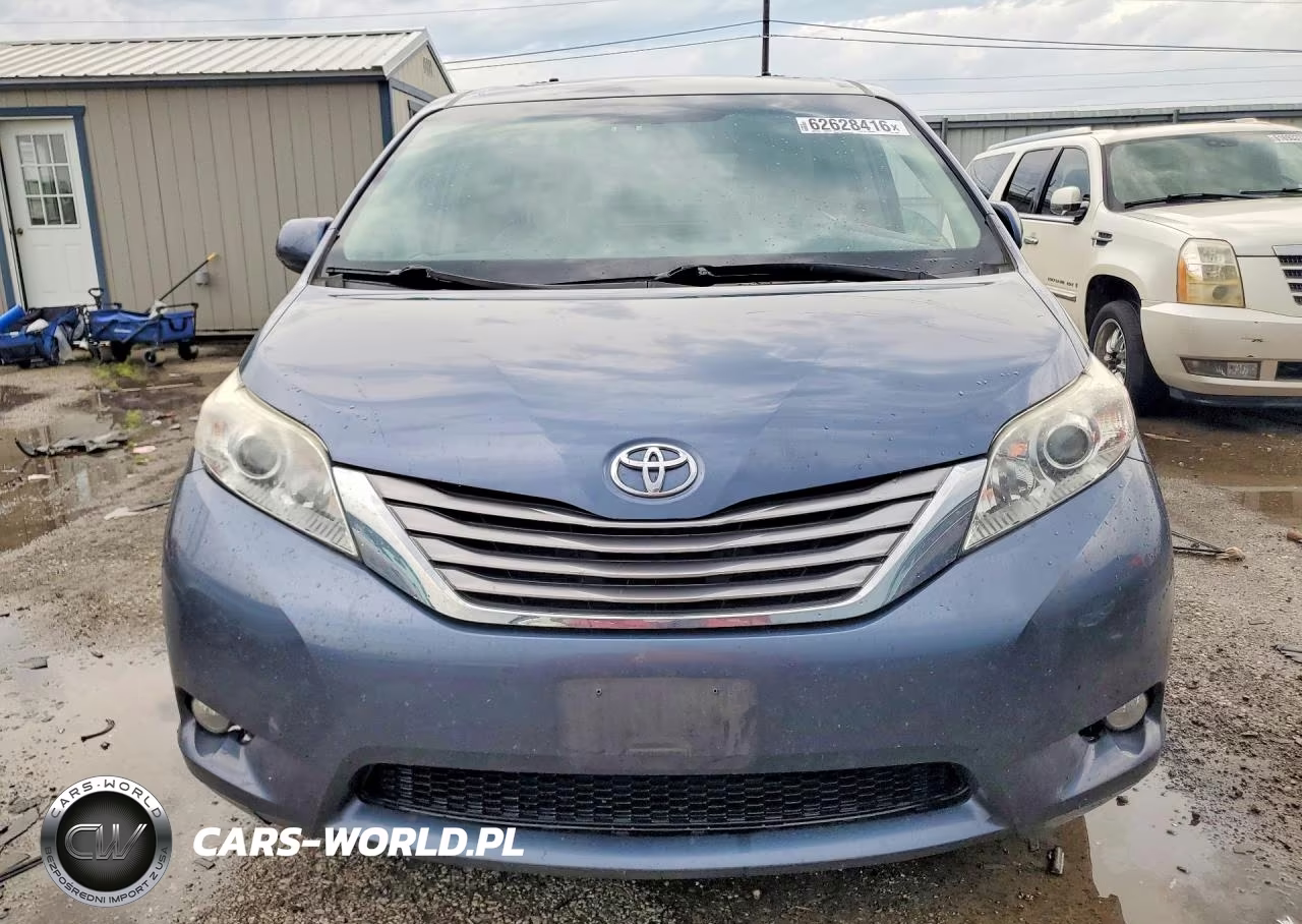 2017 Toyota Sienna Xle Premium 7-Passenger VIN:5TDDZ3DC4HS180072 - 5