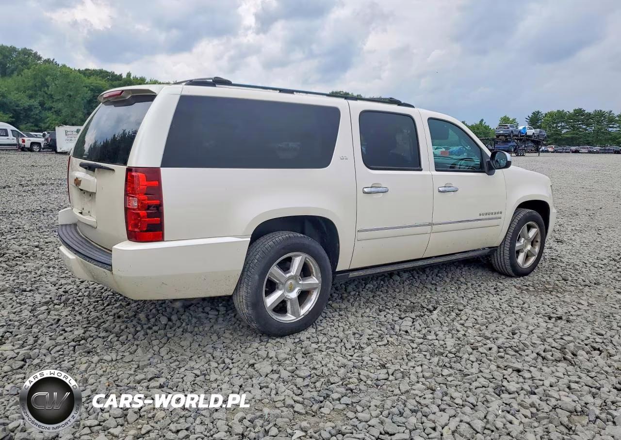 2013 Chevrolet Suburban K1500 Ltz VIN:1GNSKKE76DR184812 - 3