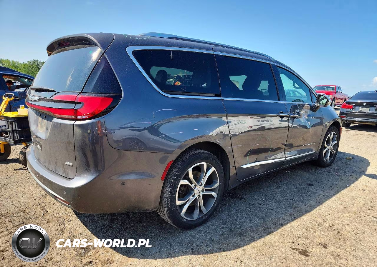 2021 Chrysler Pacifica Pinnacle VIN:2C4RC3PG7MR606586 - 3