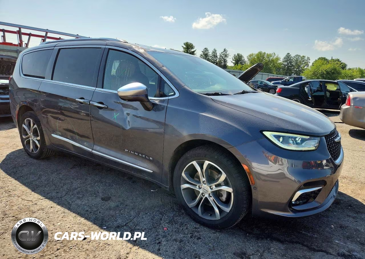 2021 Chrysler Pacifica Pinnacle VIN:2C4RC3PG7MR606586 - 4