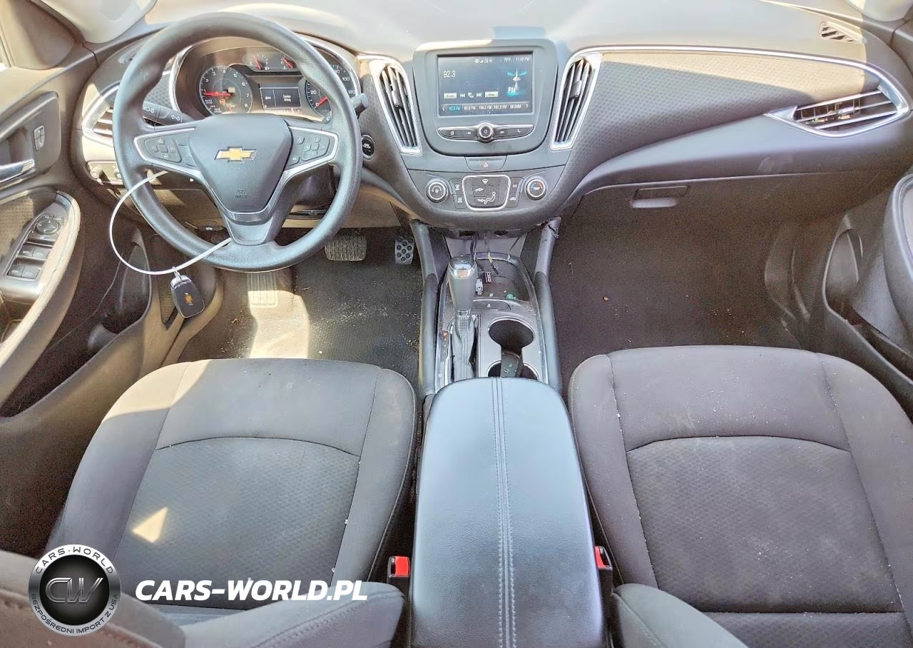 2017 Chevrolet Malibu Lt VIN:1G1ZE5ST5HF286281 - 8