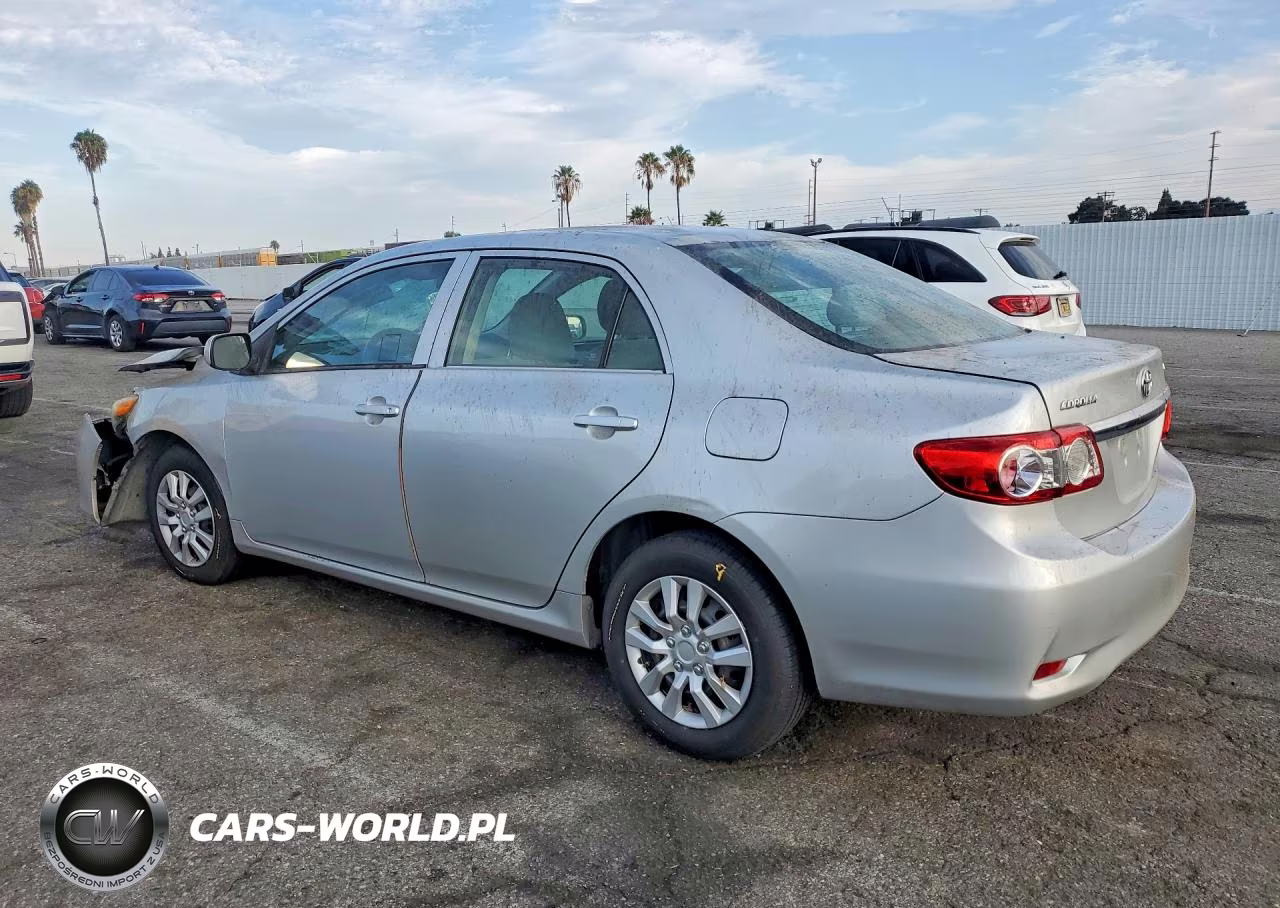 2013 Toyota Corolla L VIN:5YFBU4EE6DP076309 - 2