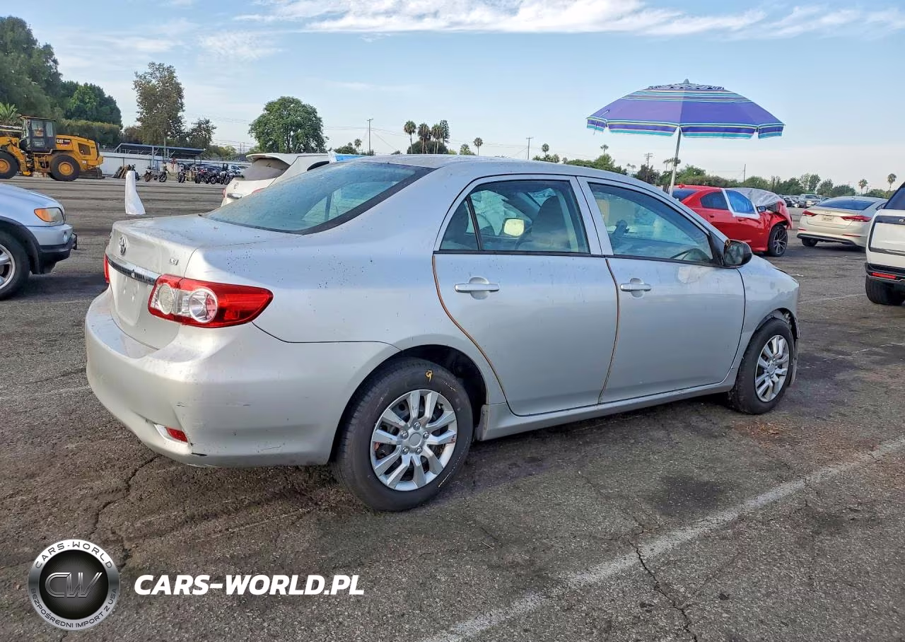 2013 Toyota Corolla L VIN:5YFBU4EE6DP076309 - 3