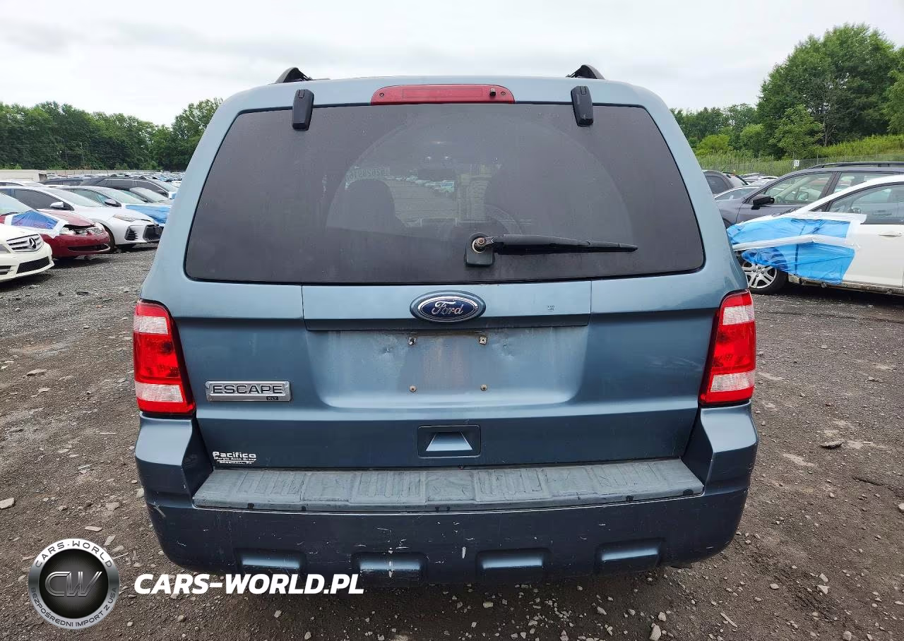 2011 Ford Escape Xlt VIN:1FMCU9D77BKA65752 - 6