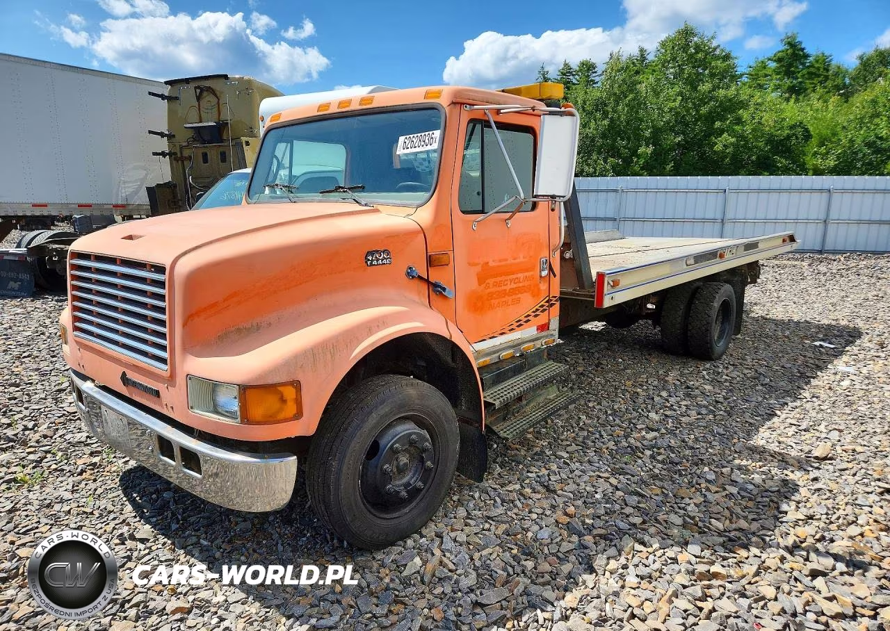 1998 International 4000 4700