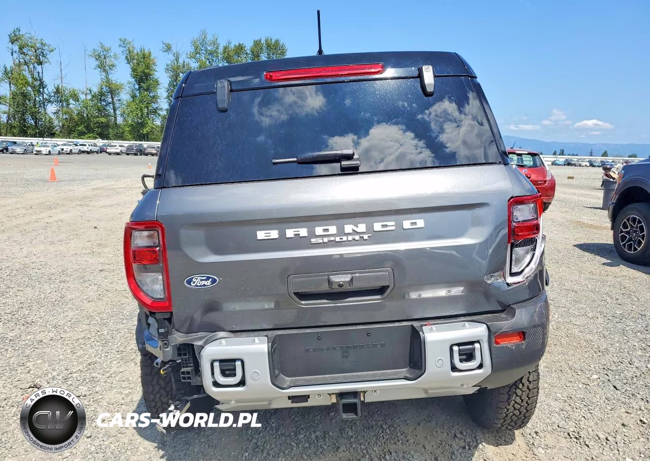 2026 Ford Bronco Sport Badlands VIN:3FMCR9DA8TRE10359 - 6