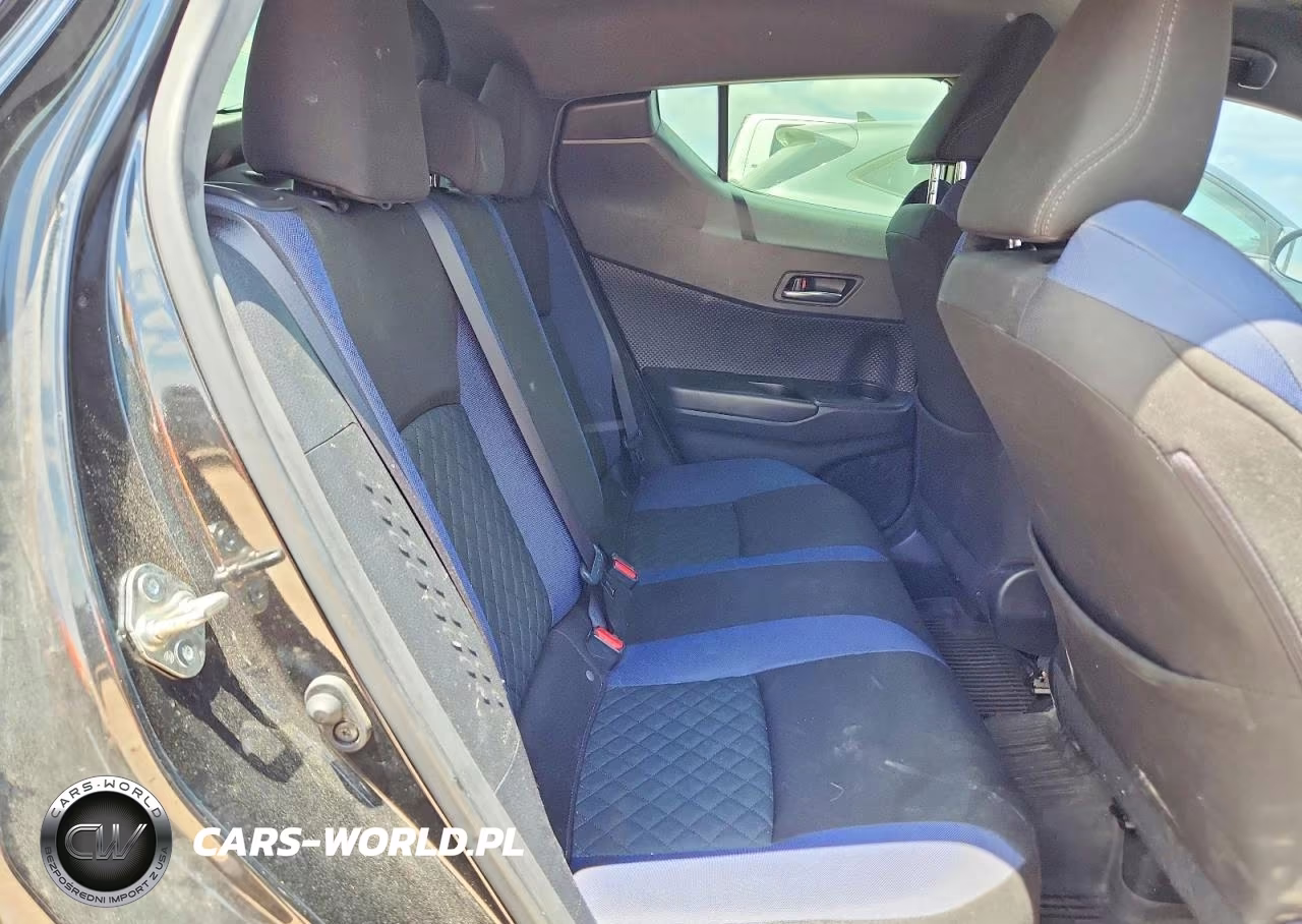 2020 Toyota C-Hr Xle VIN:JTNKHMBX4L1084899 - 10