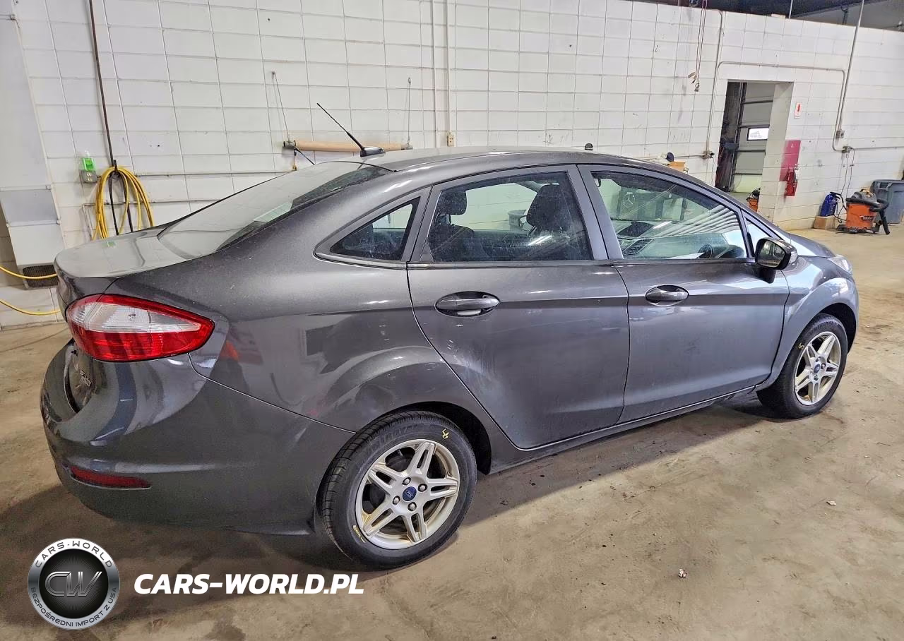 2018 Ford Fiesta Se VIN:3FADP4BJ9JM139283 - 3