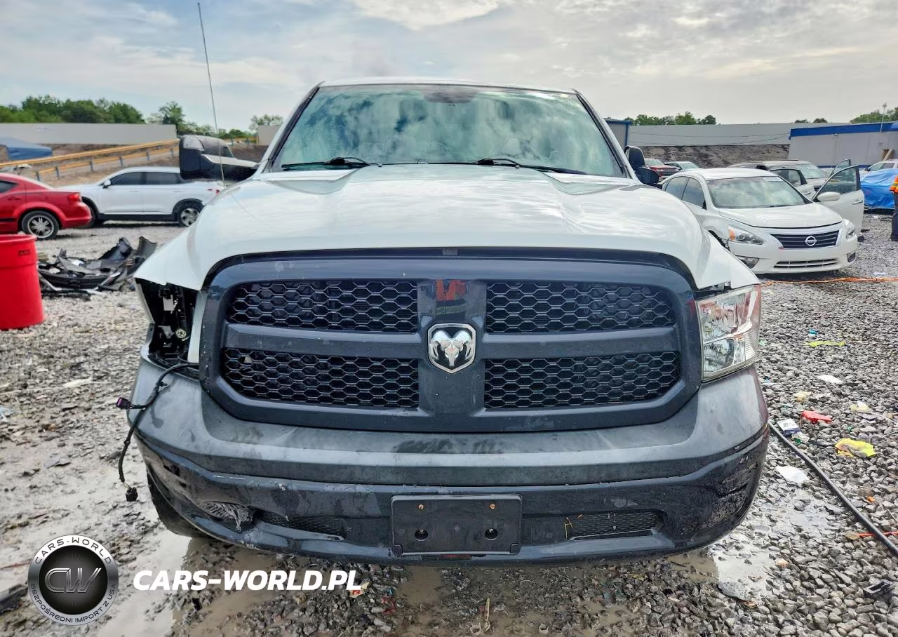 2019 Ram 1500 Classic Tradesman VIN:3C6RR7KT2KG690661 - 5