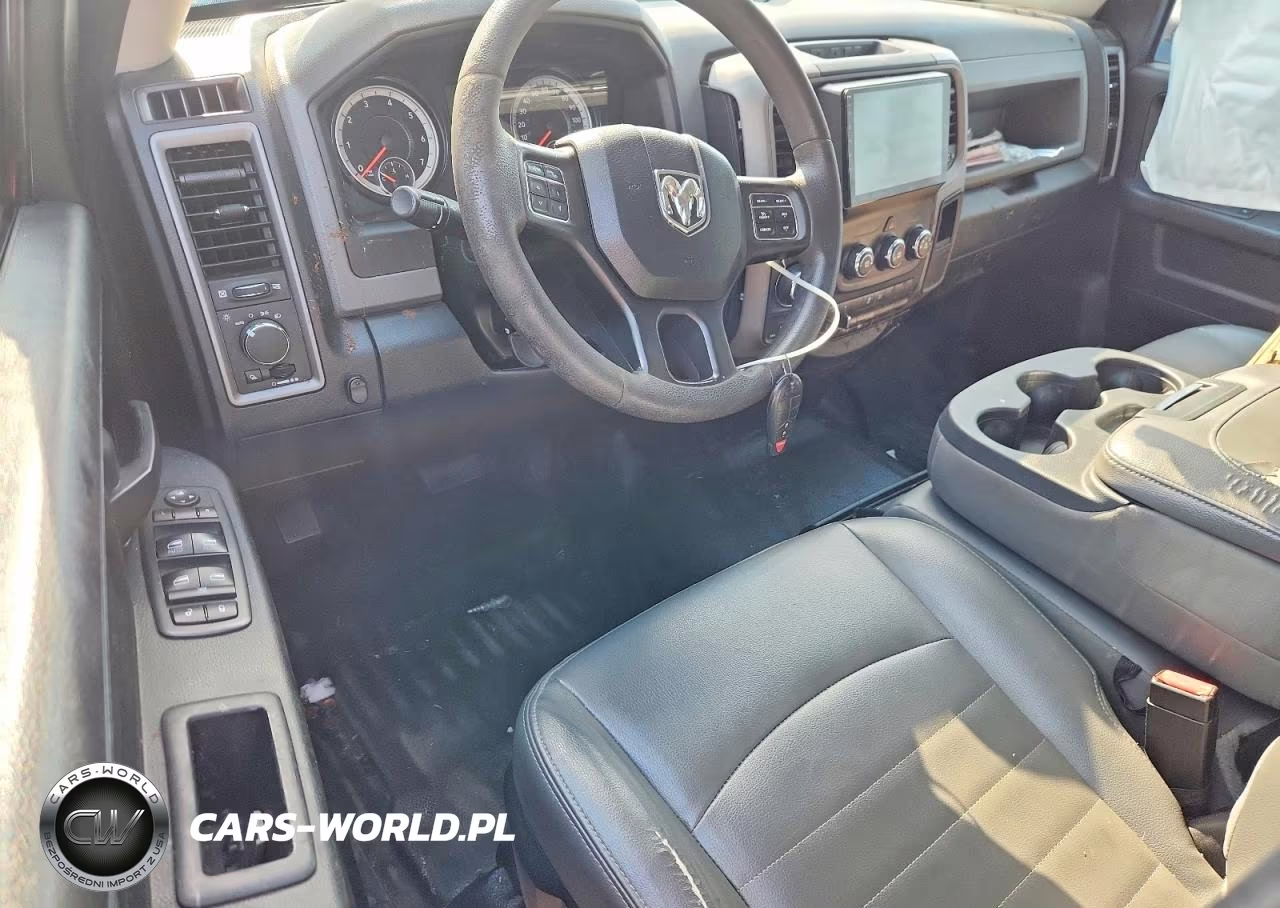 2019 Ram 1500 Classic Tradesman VIN:3C6RR7KT2KG690661 - 8