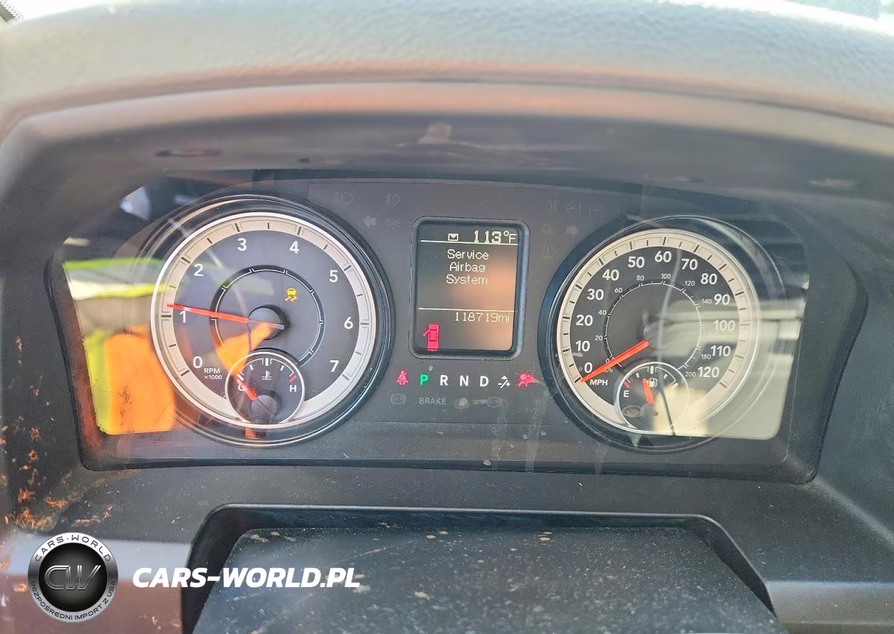 2019 Ram 1500 Classic Tradesman VIN:3C6RR7KT2KG690661 - 9