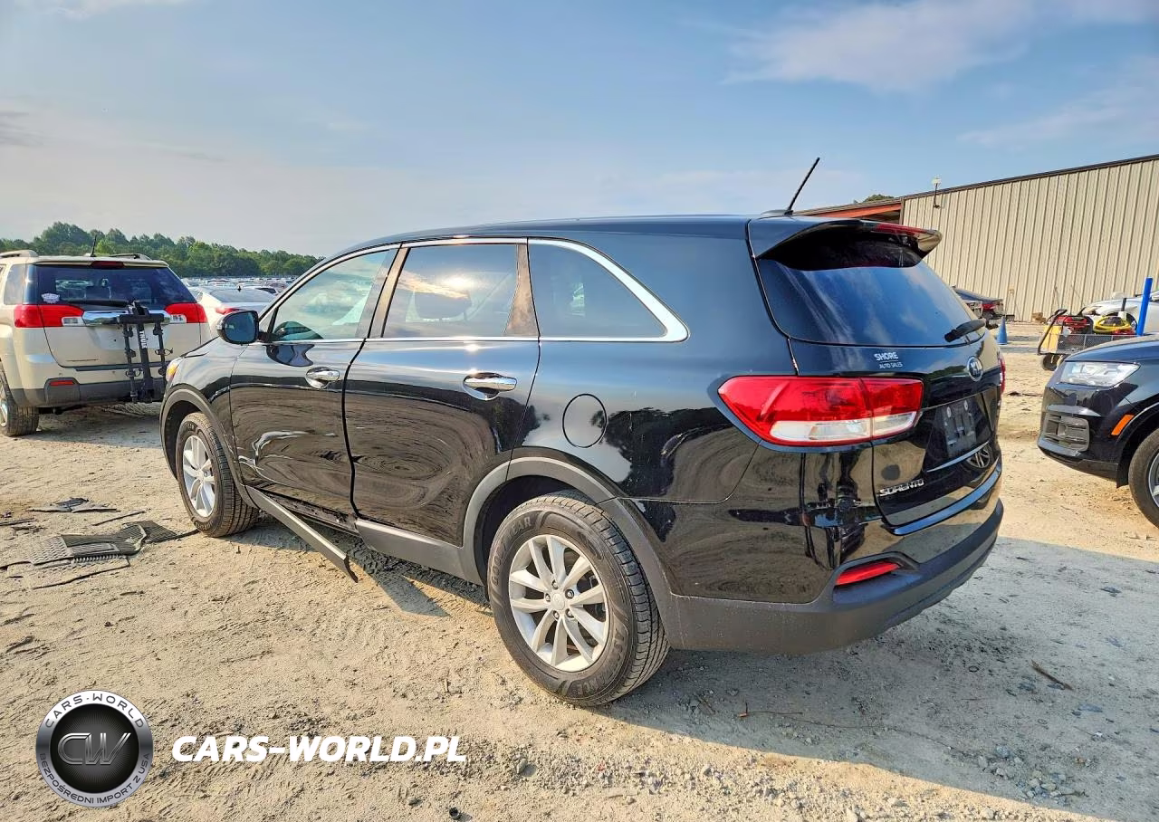 2017 Kia Sorento L VIN:5XYPG4A34HG205370 - 2