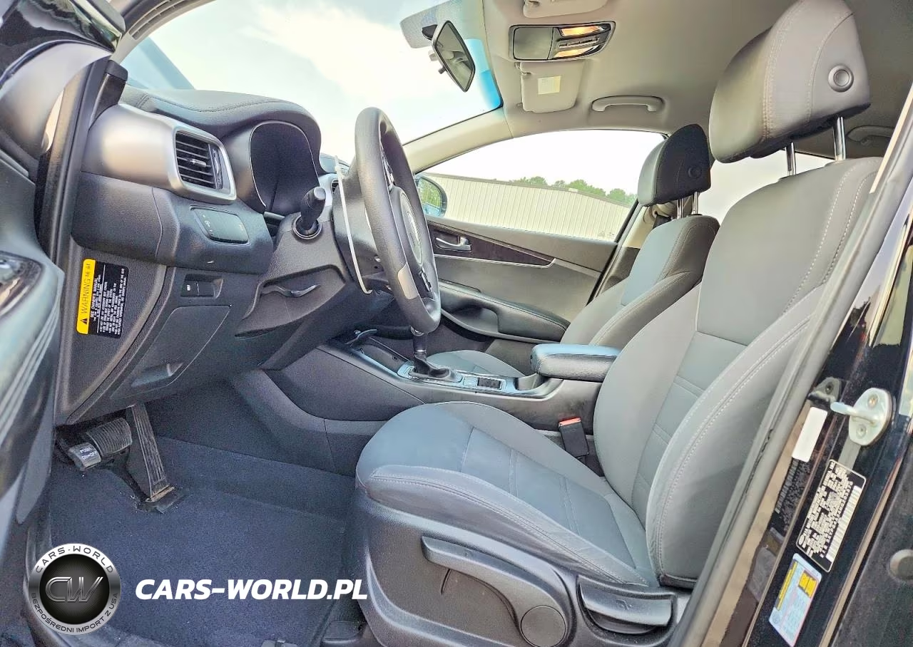 2017 Kia Sorento L VIN:5XYPG4A34HG205370 - 7