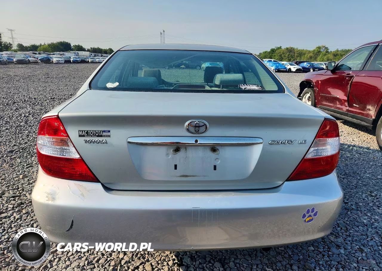 2002 Toyota Camry Le VIN:4T1BE32K92U049828 - 6