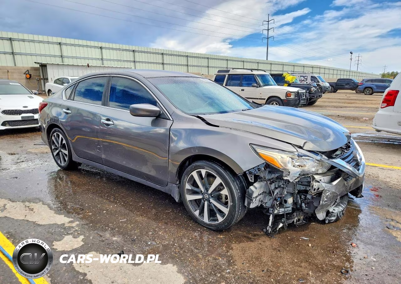 2018 Nissan Altima 2.5 Sr VIN:1N4AL3AP6JC119640 - 4