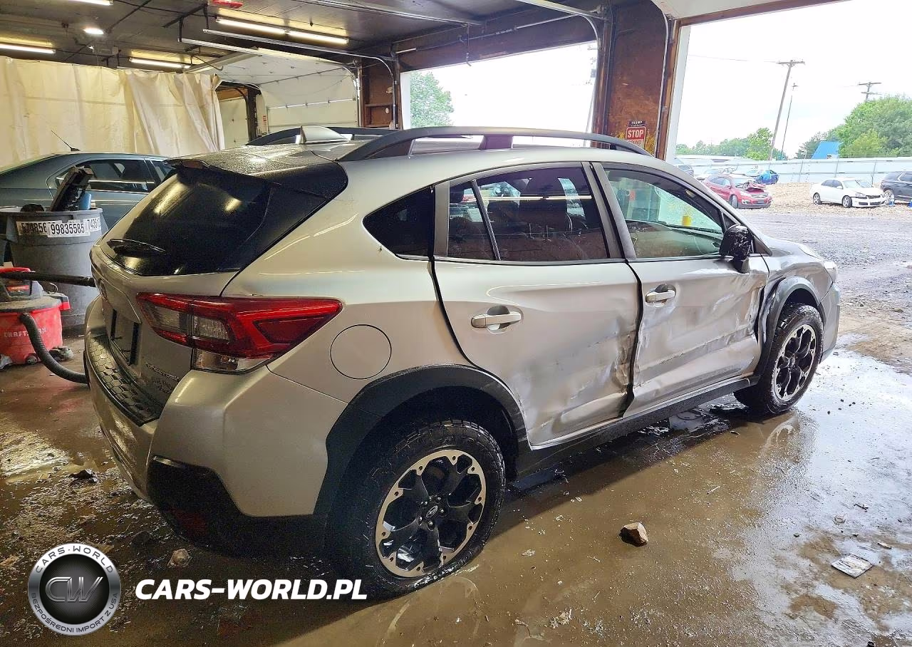 2021 Subaru Crosstrek Premium VIN:JF2GTAPC1M8328614 - 3