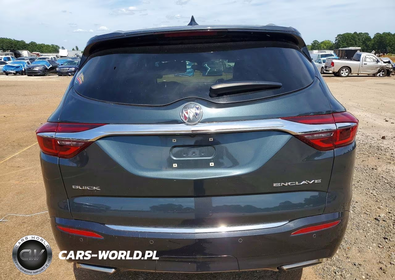2018 Buick Enclave Essence VIN:5GAERBKW8JJ260362 - 6