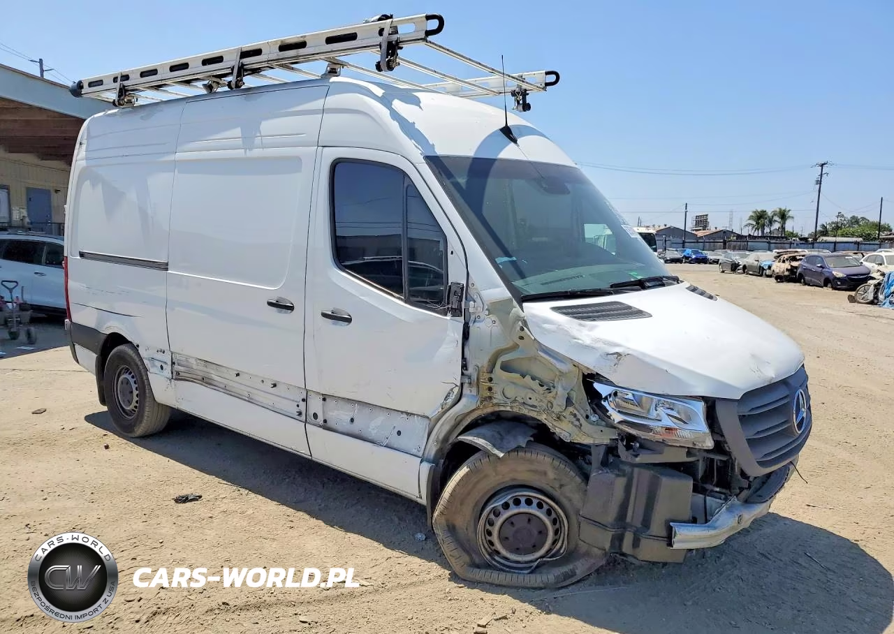 2024 Mercedes-Benz Sprinter 2500 VIN:W1Y4KBHY9RT185481 - 4