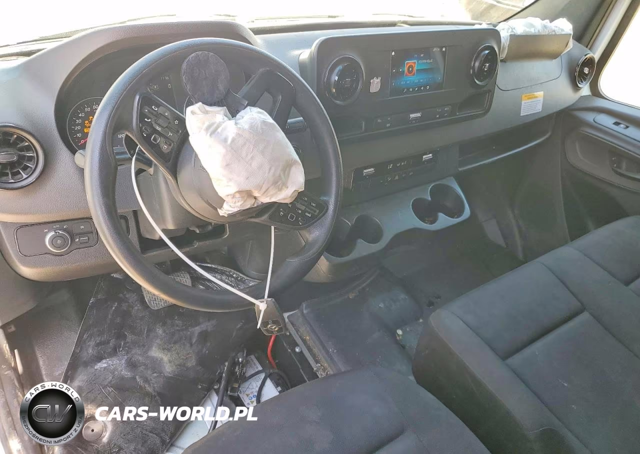 2024 Mercedes-Benz Sprinter 2500 VIN:W1Y4KBHY9RT185481 - 8