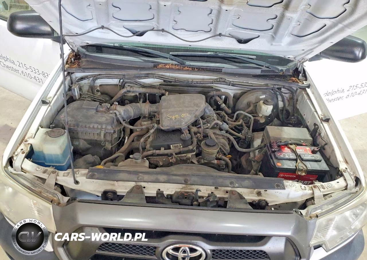 2015 Toyota Tacoma Base VIN:5TFTX4CN9FX056025 - 11