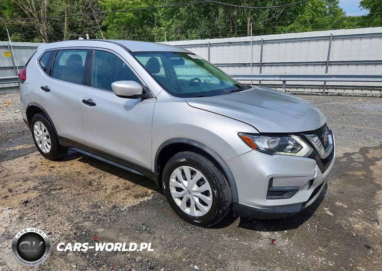 2018 Nissan Rogue S VIN:JN8AT2MV1JW329564 - 4