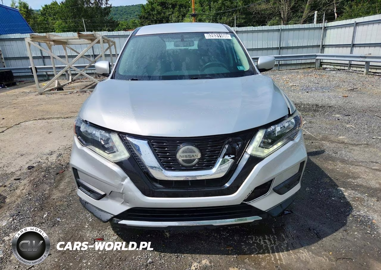 2018 Nissan Rogue S VIN:JN8AT2MV1JW329564 - 5