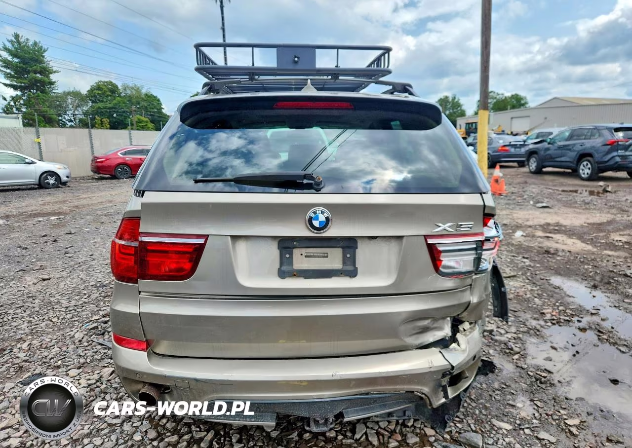 2011 BMW X5 xDrive35I VIN:5UXZV4C58BL741925 - 6