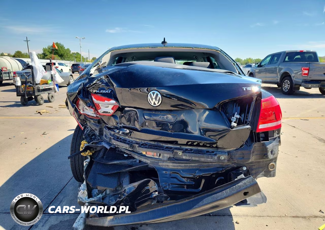 2015 Volkswagen Passat S VIN:1VWAS7A33FC121366 - 6