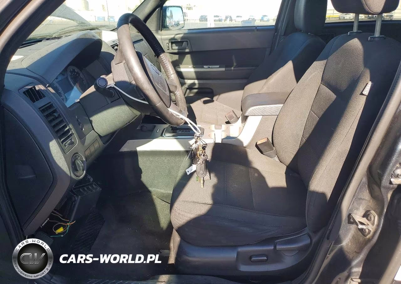 2009 Ford Escape Xlt VIN:1FMCU03769KB28671 - 7