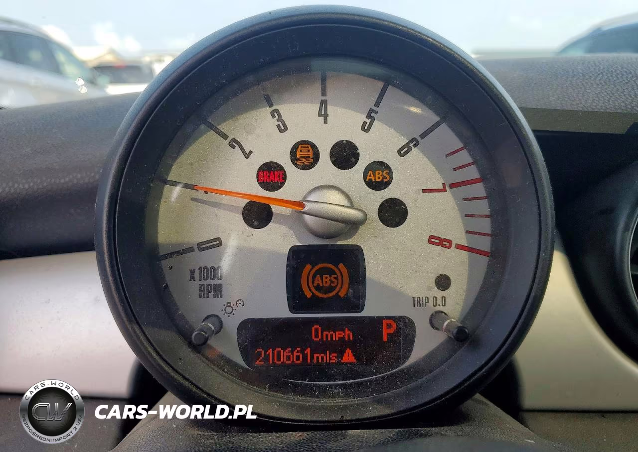 2011 Mini Cooper VIN:WMWSU3C59BT096232 - 9