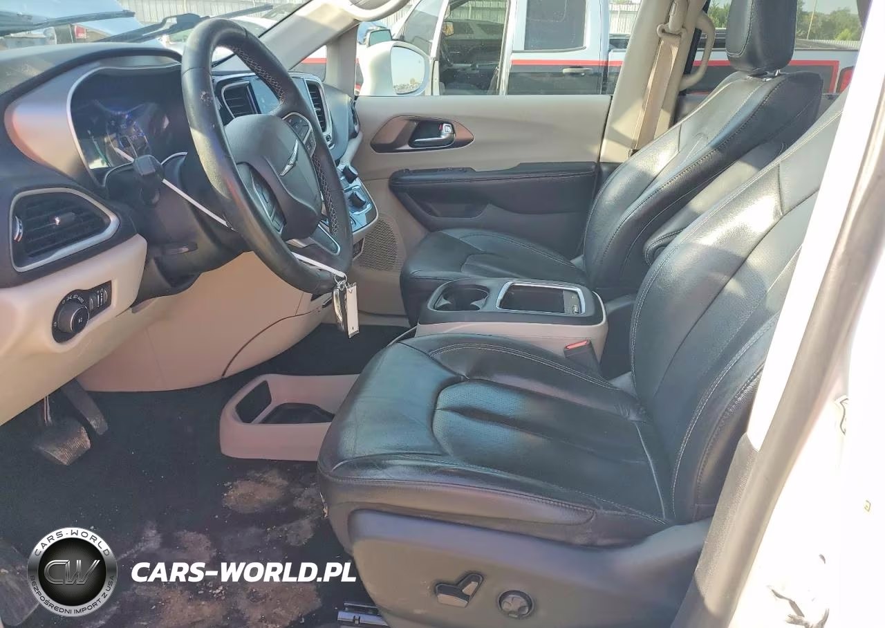 2022 Chrysler Pacifica Touring L VIN:2C4RC1BG1NR162005 - 7