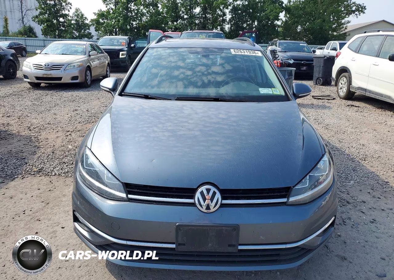2018 Volkswagen Golf Sportwagen S VIN:3VWD17AU2JM753047 - 5