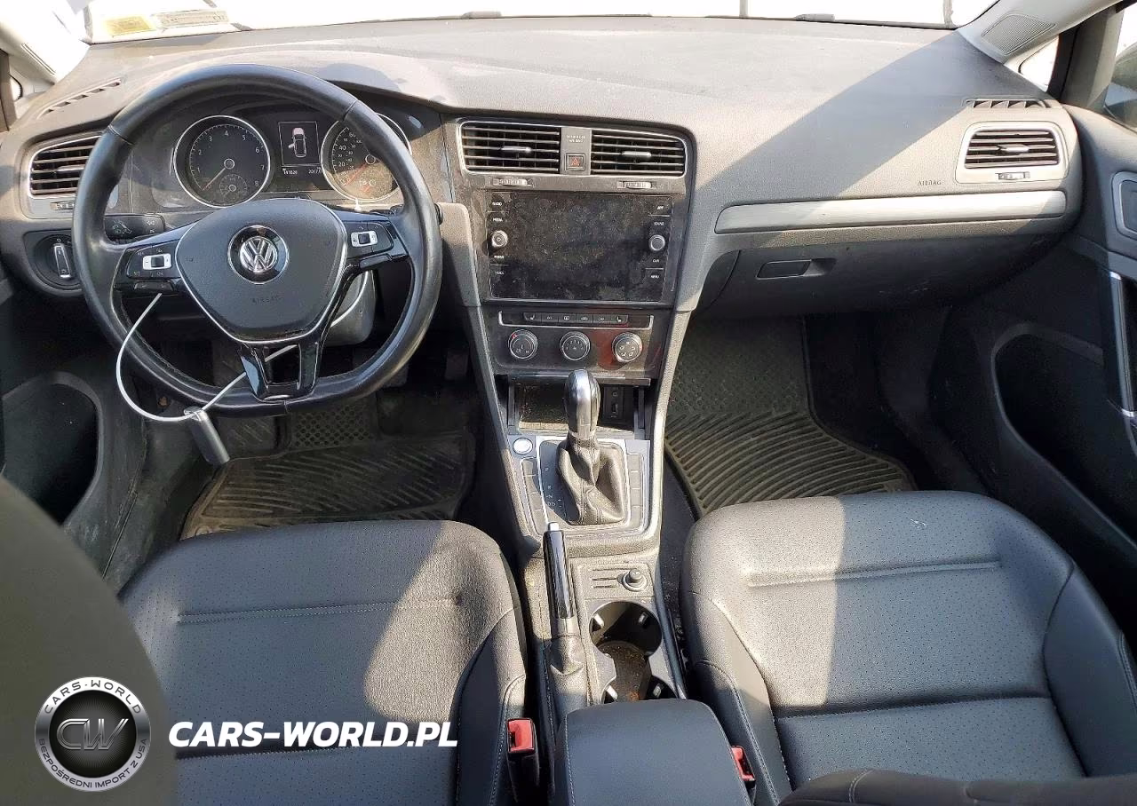 2018 Volkswagen Golf Sportwagen S VIN:3VWD17AU2JM753047 - 8