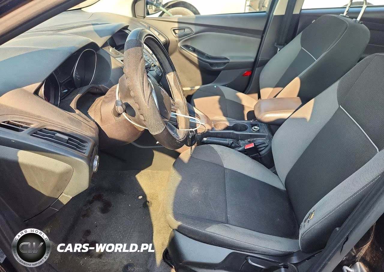 2012 Ford Focus Se VIN:1FAHP3K21CL102219 - 7
