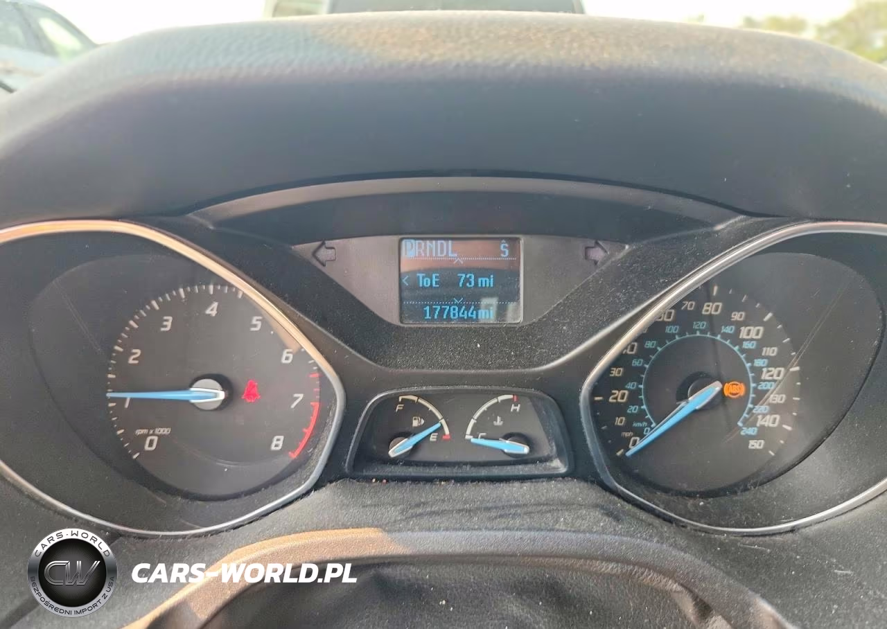 2012 Ford Focus Se VIN:1FAHP3K21CL102219 - 9
