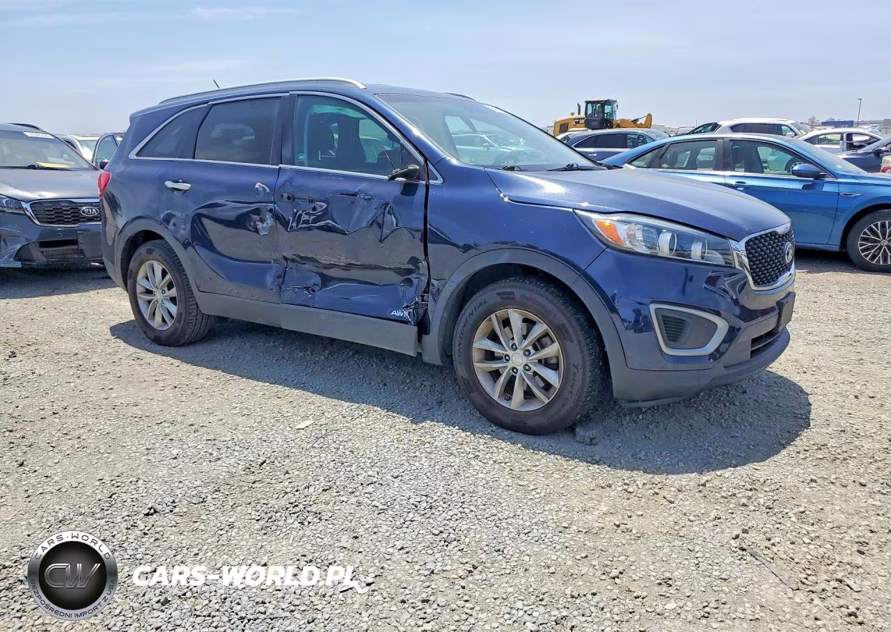 2018 Kia Sorento Lx V6 VIN:5XYPGDA52JG372625 - 4