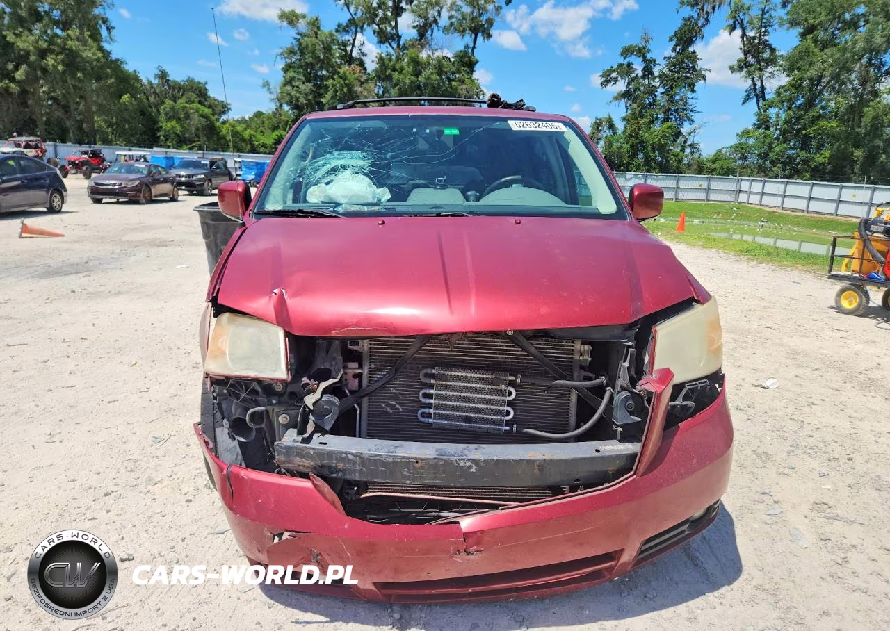 2010 Dodge Grand Caravan Sxt VIN:2D4RN5D17AR349756 - 5