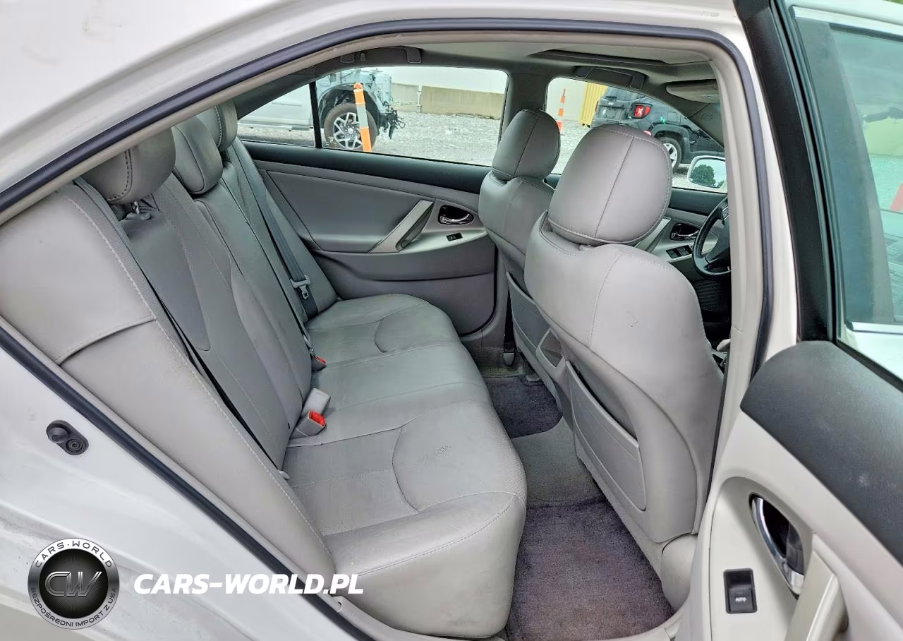 2011 Toyota Camry Se V6 VIN:4T1BK3EK9BU632243 - 10
