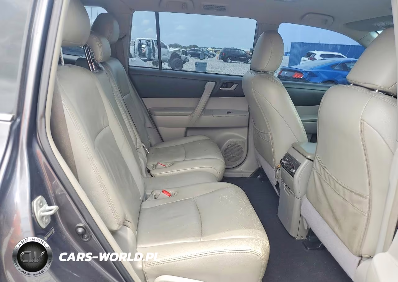 2013 Toyota Highlander Plus VIN:5TDZK3EH3DS111226 - 10