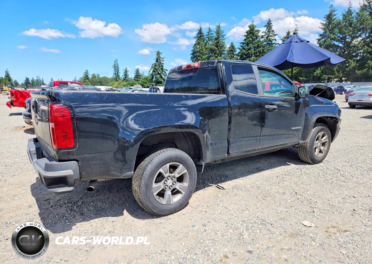 2016 Chevrolet Colorado VIN:1GCHSAEAXG1301027 - 3