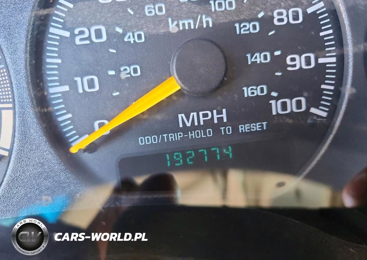 2001 Chevrolet S Truck S10 VIN:1GCDT13W01K169570 - 9