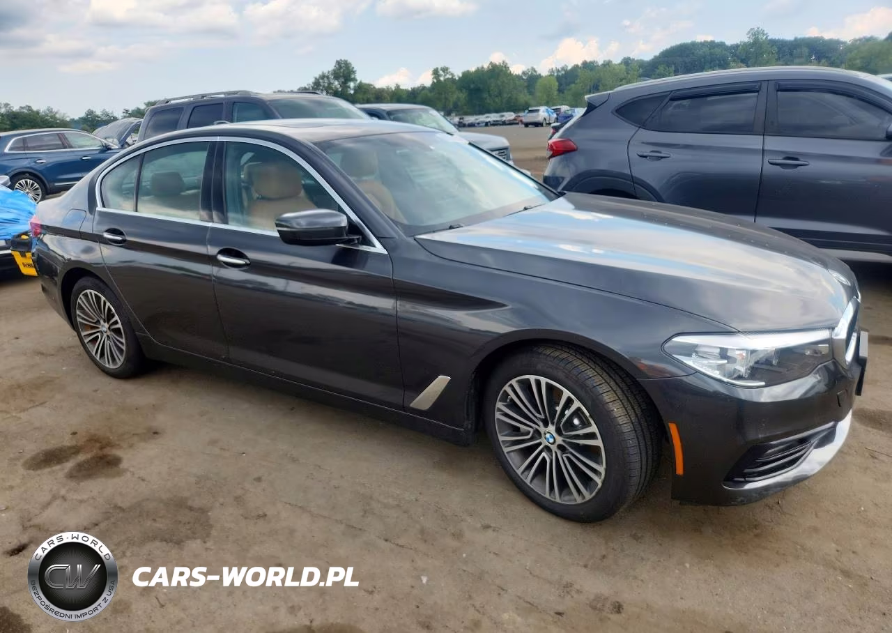 2018 BMW 530 Xi VIN:WBAJA7C56JG908556 - 4